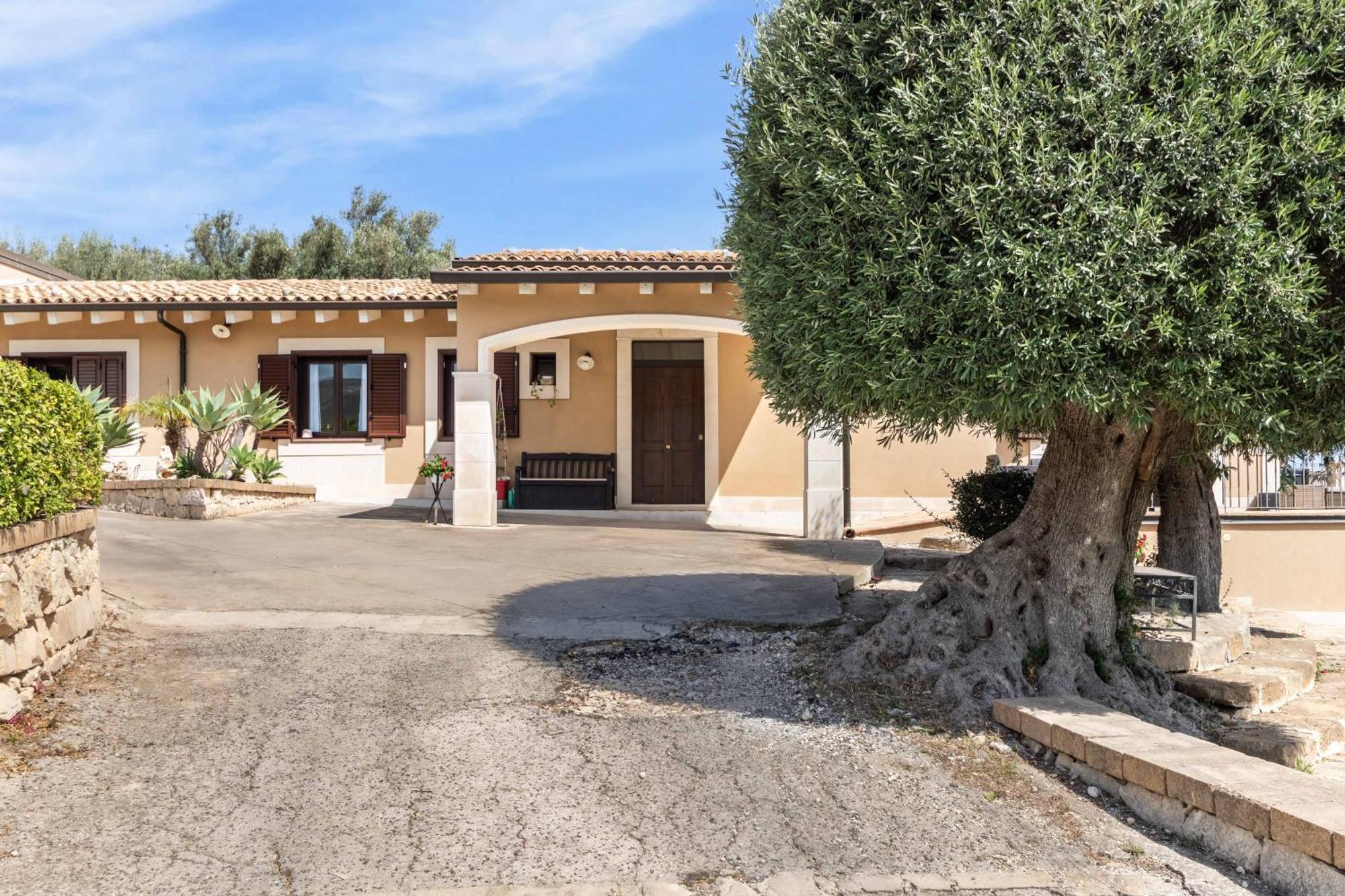 Villa Badessa Noto Exterior photo